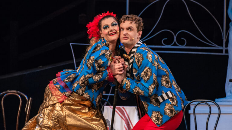 За двома зайцями